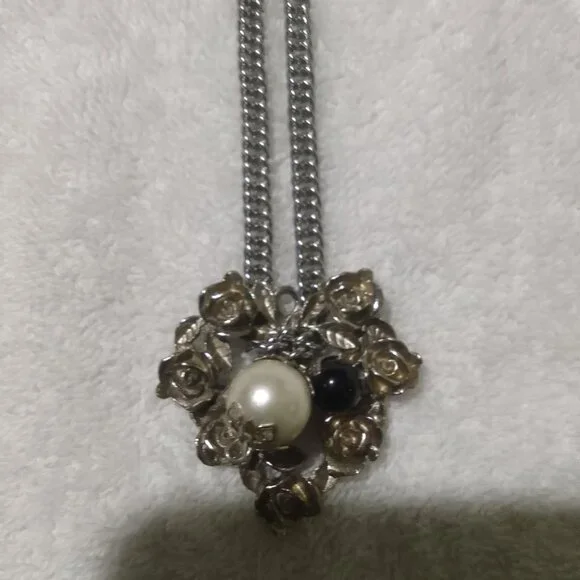 Luxury solid high quality well-design cleverly adjustable necklace with pendant